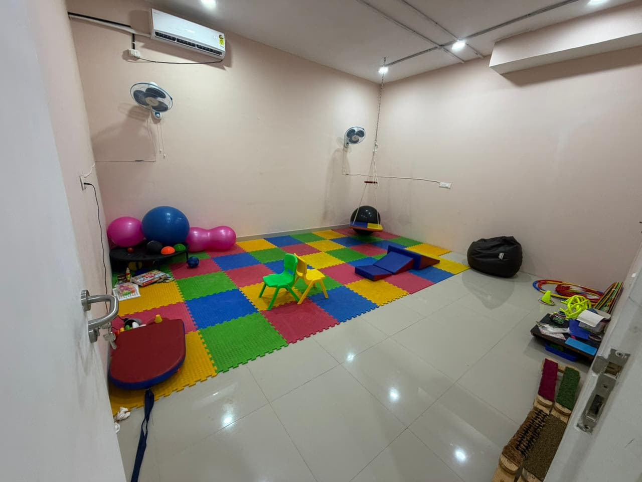 sunshine varthur gallery photo 1